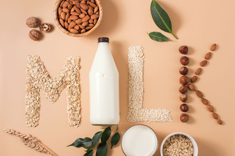 EDEKA Sven Krause, Fehmarn, Blog, Pflanzendrinks, Soja, Hafer, Mandel, Milch, Milchalternativen, Hafermilch, Sojamilch, Mandelmilch